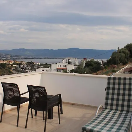 Ladies Beach - Poolside Detached - 4 Floor - 5 Bedroom - Sea View Villa Kusadasi