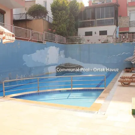 Ladies Beach - Poolside Detached - 4 Floor - 5 Bedroom - Sea View Kusadasi